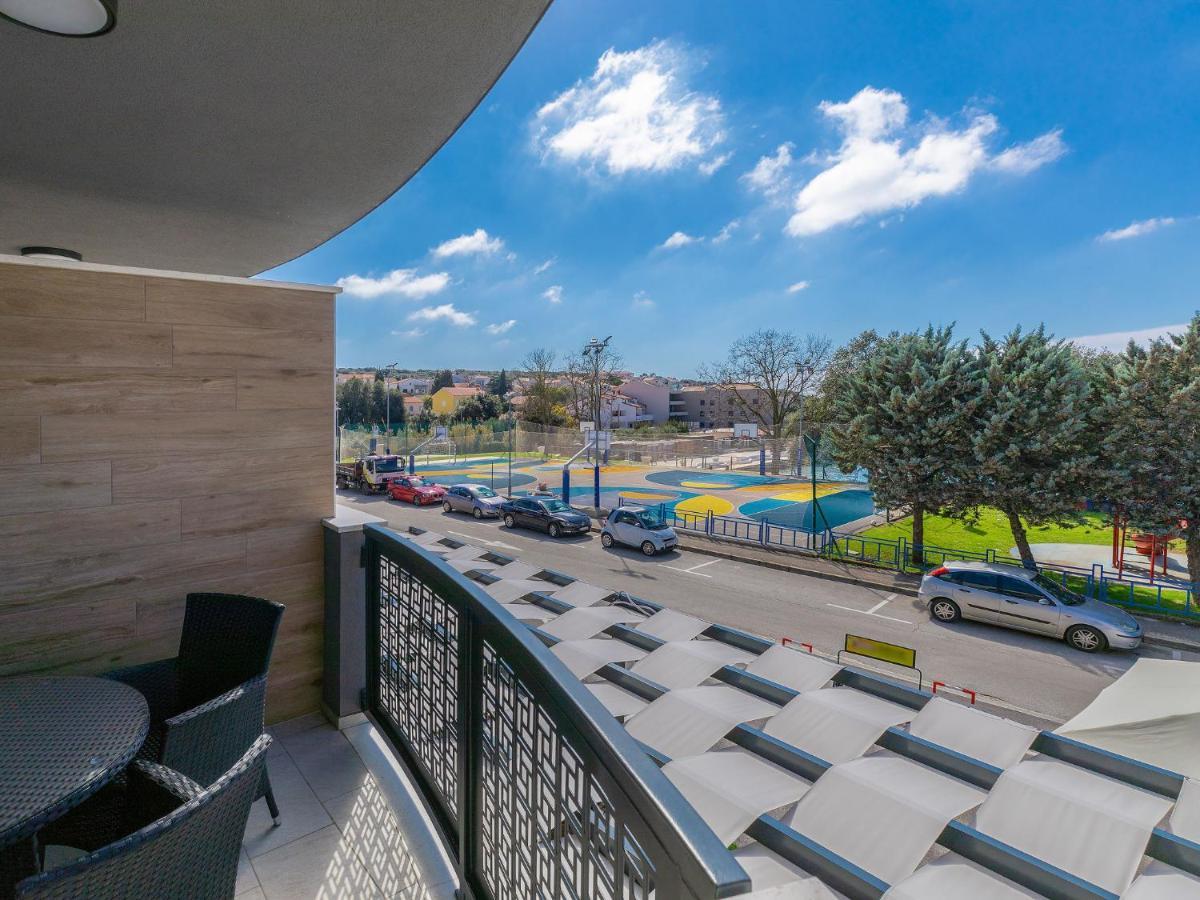 Apartment Wing 77 By Interhome Pula Exterior foto